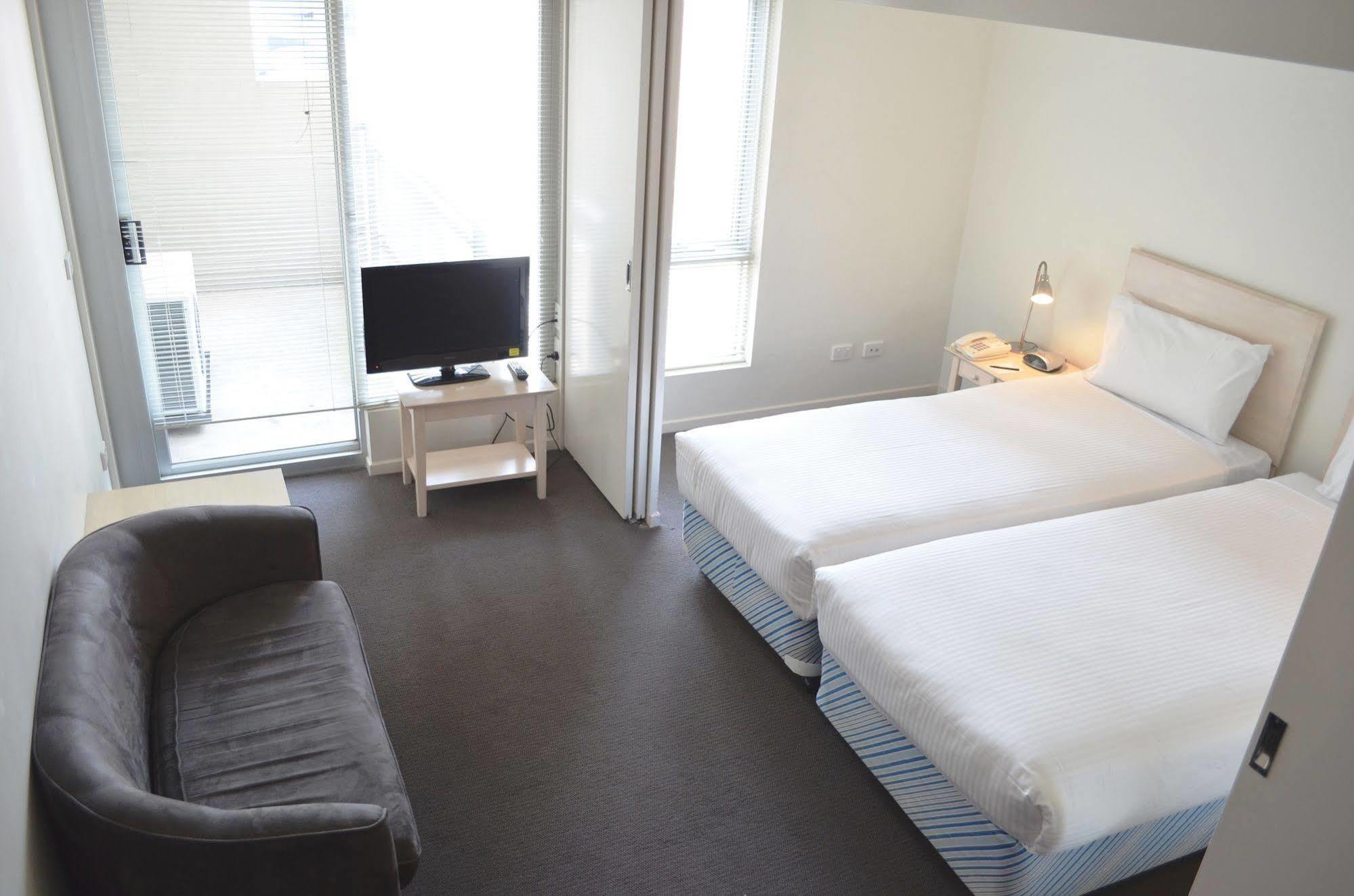 Aparthotel Adara Franklin Melburne Exterior foto