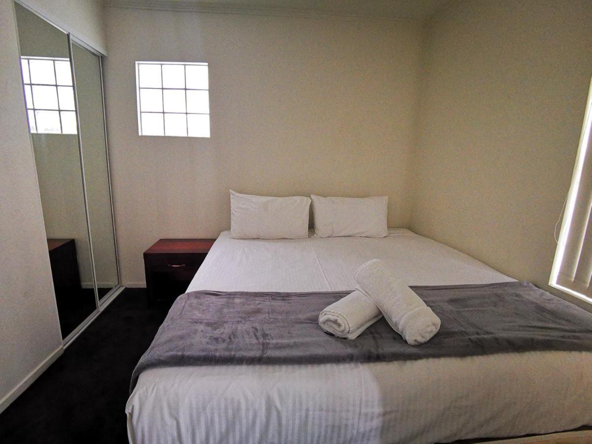Aparthotel Adara Franklin Melburne Exterior foto