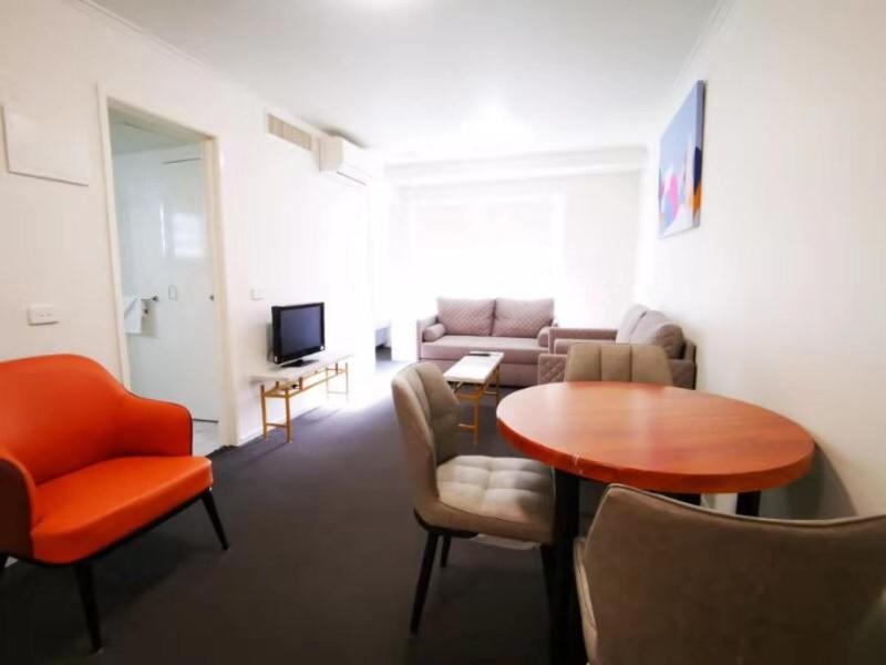 Aparthotel Adara Franklin Melburne Exterior foto